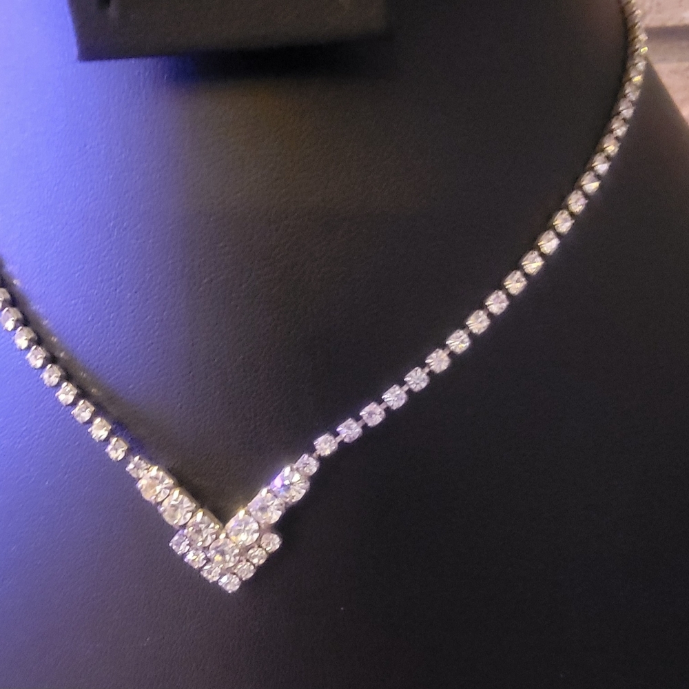 Source Unknown Silver Crystal Necklace - image 2